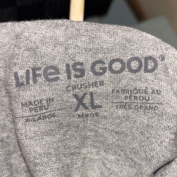 Life Is Good Gray Tee with Yellow Dog Graphic - Picture 4 of 5